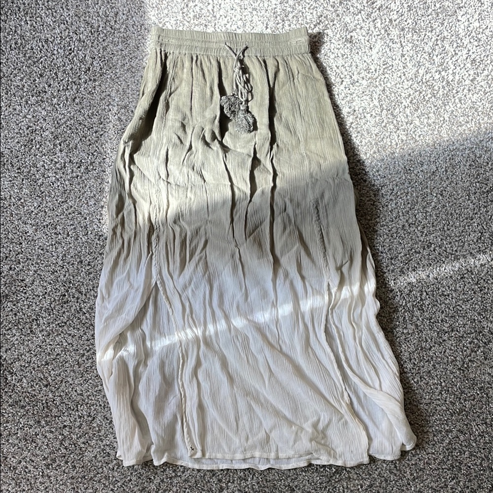 Elegant Olive and Cream Skirt